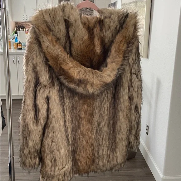 Fabulous Furs Brown Faux Fur Coat - Picture 2 of 10